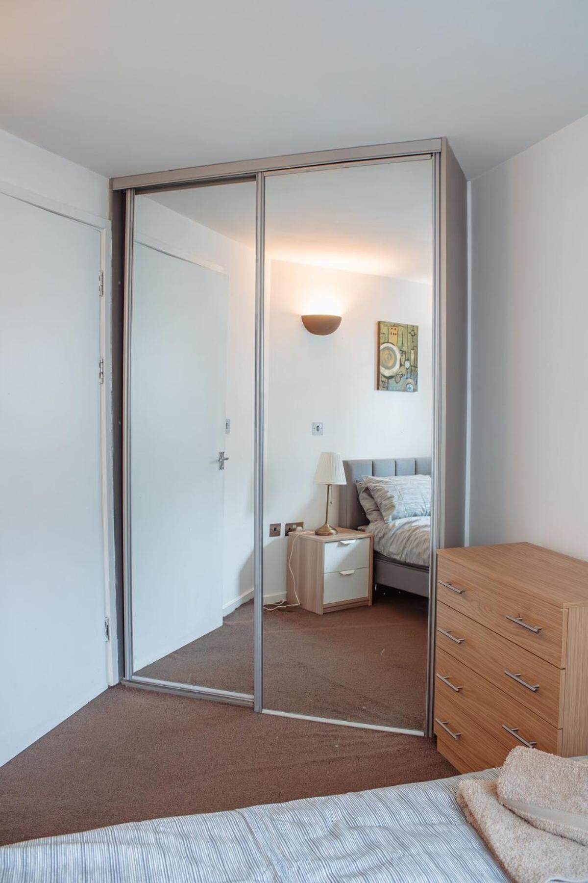Modern 1-Bedroom Flat In Centre Leeds  Exterior photo